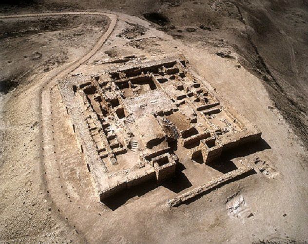 https://mdw-travel-data-us-east-1.s3.amazonaws.com/img/country/Israel/Tel-Arad/img_01.jpg