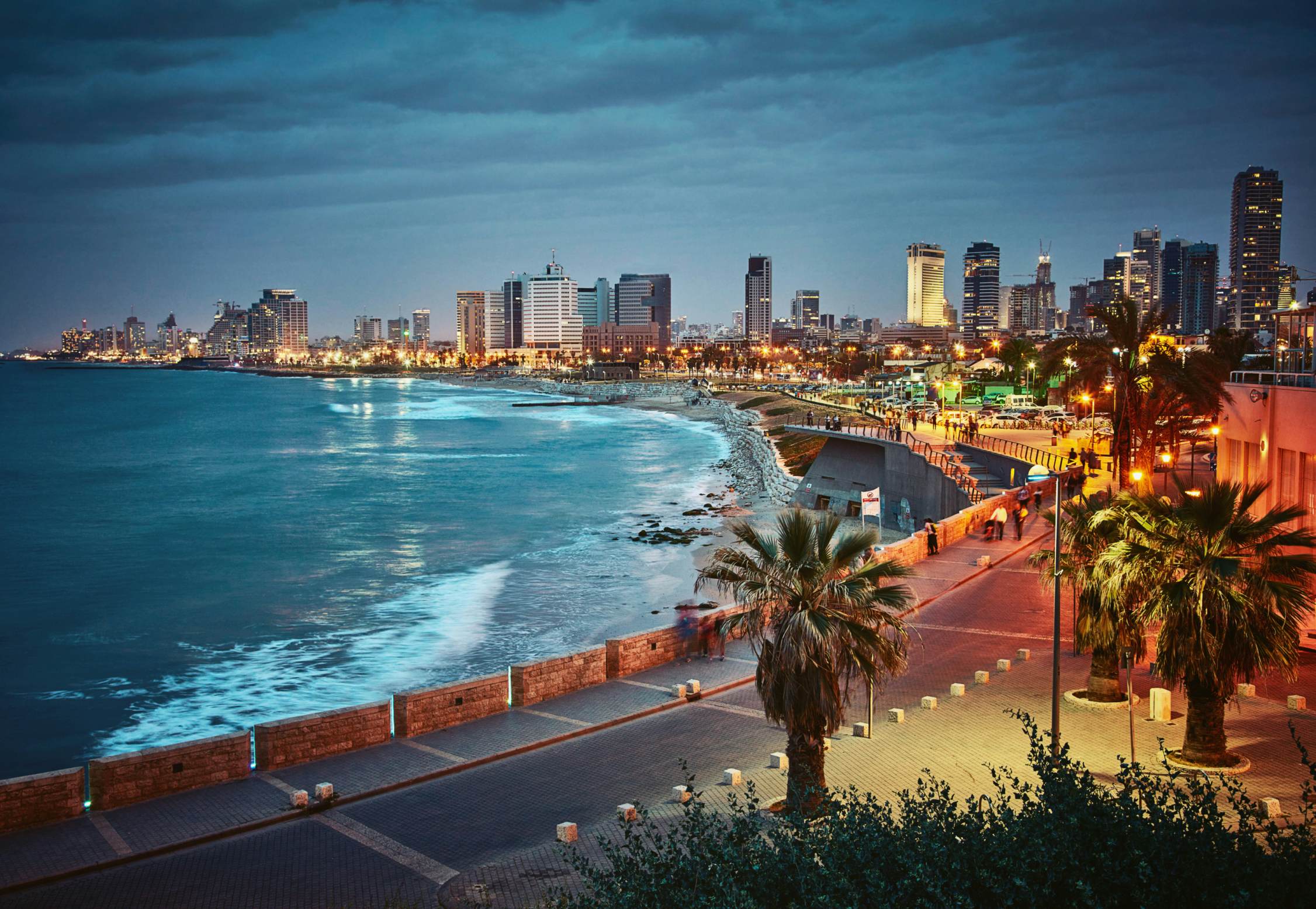 https://mdw-travel-data-us-east-1.s3.amazonaws.com/img/country/Israel/Tel-Aviv-Port-Park--Gan-HaAtsmaut-/img_01.jpg