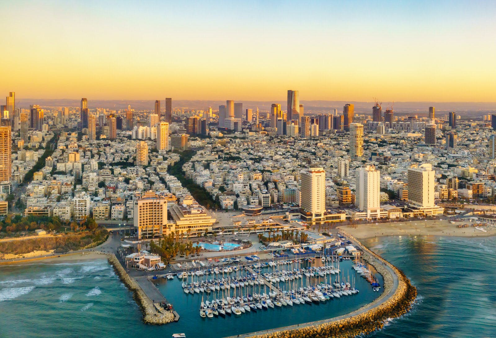 https://mdw-travel-data-us-east-1.s3.amazonaws.com/img/country/Israel/Tel-Aviv-Promenade/img_01.jpg