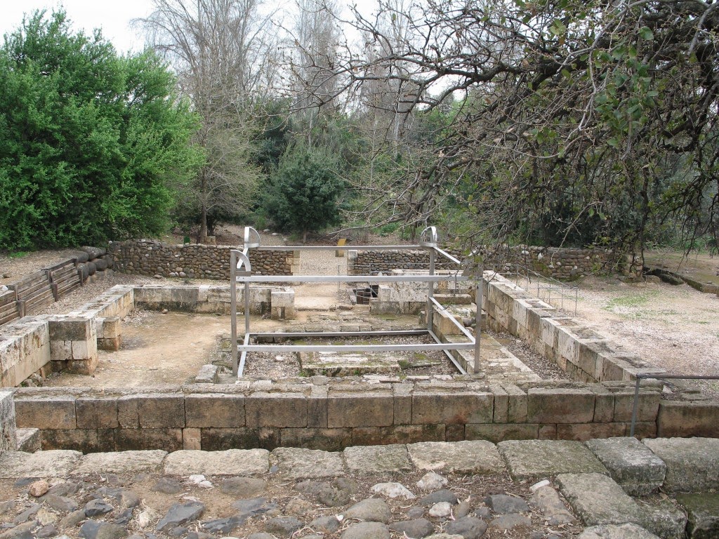 https://mdw-travel-data-us-east-1.s3.amazonaws.com/img/country/Israel/Tel-Dan/img_02.jpg