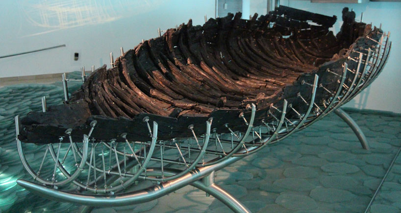 https://mdw-travel-data-us-east-1.s3.amazonaws.com/img/country/Israel/The-Ancient-Galilee-Boat/img_01.jpg