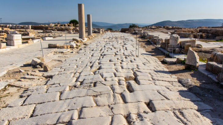 https://mdw-travel-data-us-east-1.s3.amazonaws.com/img/country/Israel/The-Market-Ancient-City-of-Sepphoris/img_02.jpg