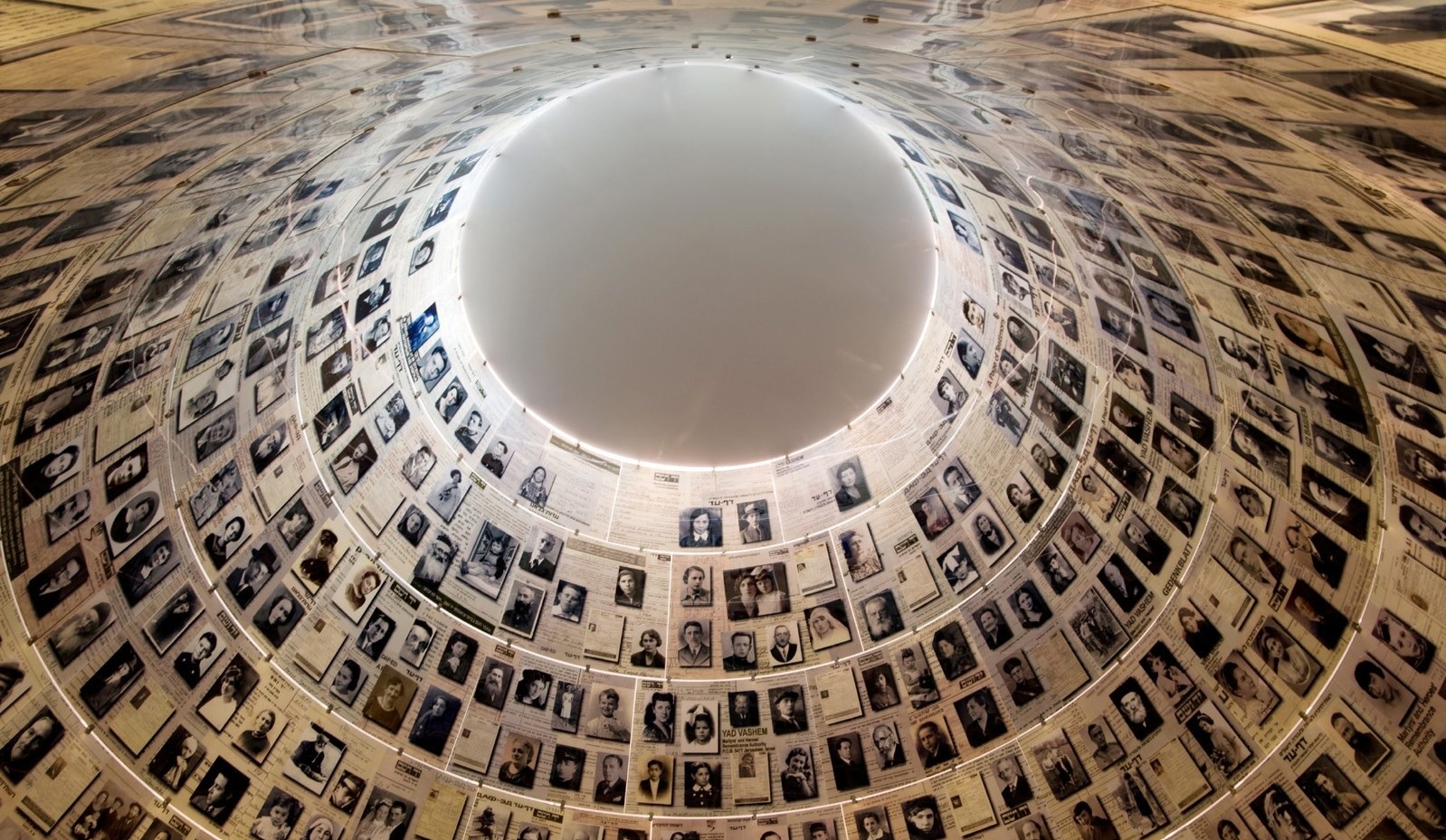 https://mdw-travel-data-us-east-1.s3.amazonaws.com/img/country/Israel/Yad-Vashem/img_01.jpg