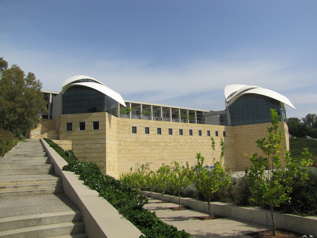 https://mdw-travel-data-us-east-1.s3.amazonaws.com/img/country/Israel/Yitzhak-Rabin-Center/img_01.jpg