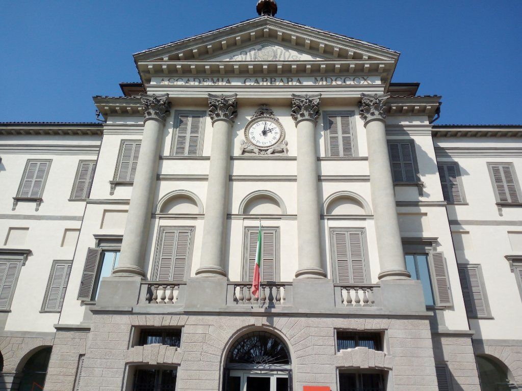 https://mdw-travel-data-us-east-1.s3.amazonaws.com/img/country/Italy/Accademia-Carrara/img_03.jpg