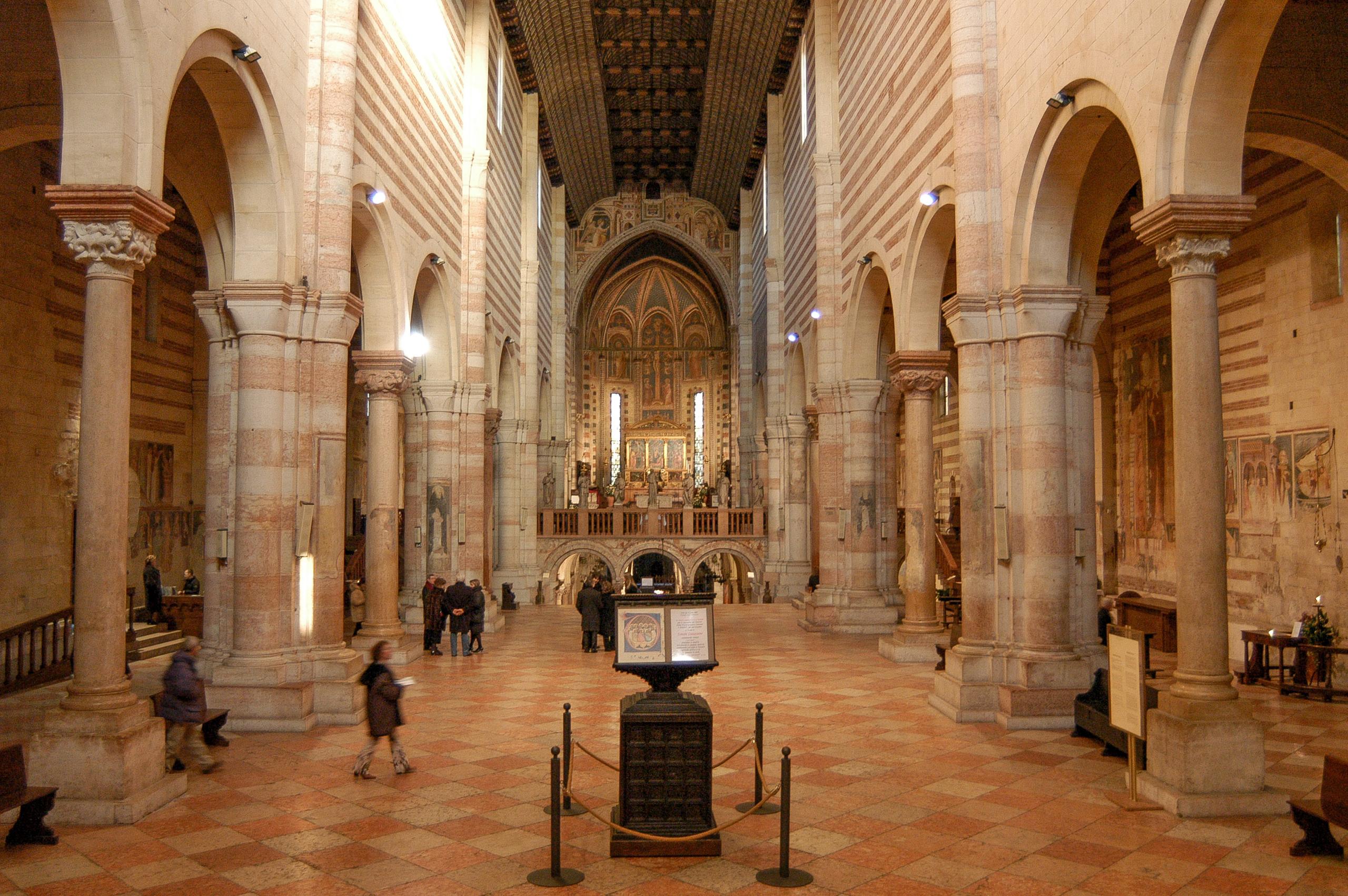 https://mdw-travel-data-us-east-1.s3.amazonaws.com/img/country/Italy/Basilica-di-San-Zeno-Maggiore/img_01.jpg
