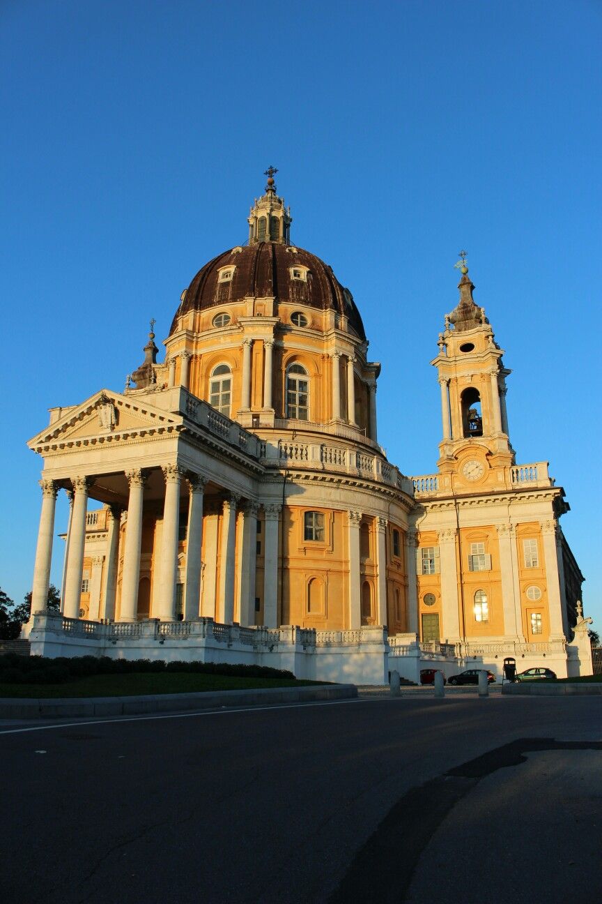 https://mdw-travel-data-us-east-1.s3.amazonaws.com/img/country/Italy/Basilica-di-Superga/img_05.jpg