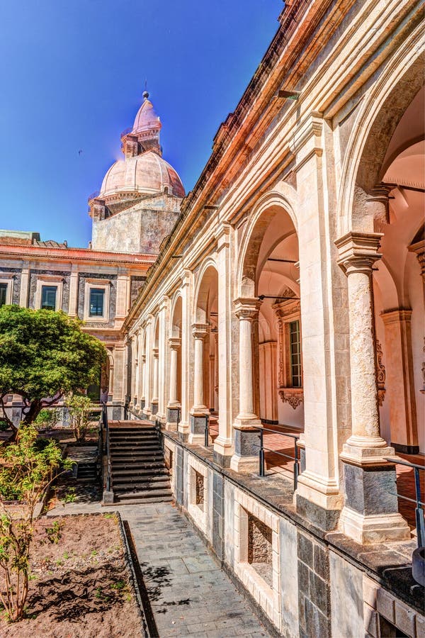 https://mdw-travel-data-us-east-1.s3.amazonaws.com/img/country/Italy/Benedictine-Monastery-of-San-Nicolo-lArena/img_03.jpg