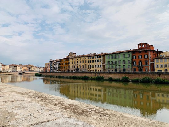 https://mdw-travel-data-us-east-1.s3.amazonaws.com/img/country/Italy/Borgo-Stretto/img_03.jpg