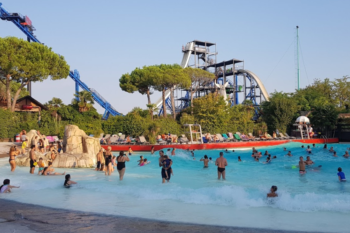 https://mdw-travel-data-us-east-1.s3.amazonaws.com/img/country/Italy/Caneva---The-Aqua-Paradise/img_03.jpg