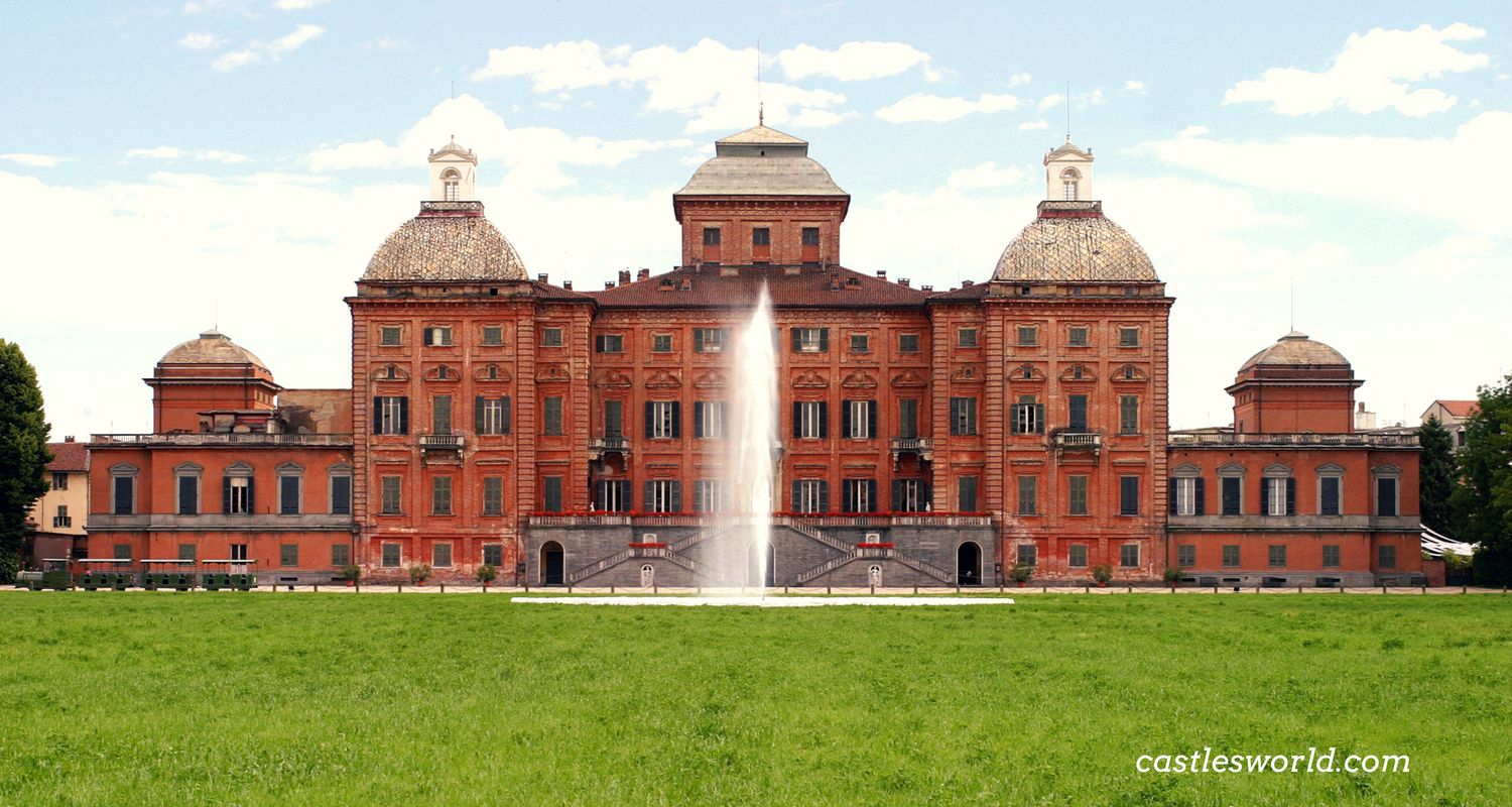 https://mdw-travel-data-us-east-1.s3.amazonaws.com/img/country/Italy/Castello-di-Racconigi/img_01.jpg