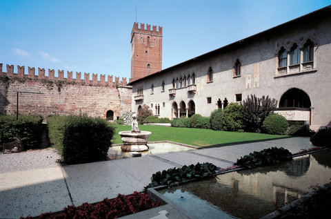 https://mdw-travel-data-us-east-1.s3.amazonaws.com/img/country/Italy/Castelvecchio-Museum/img_03.jpg