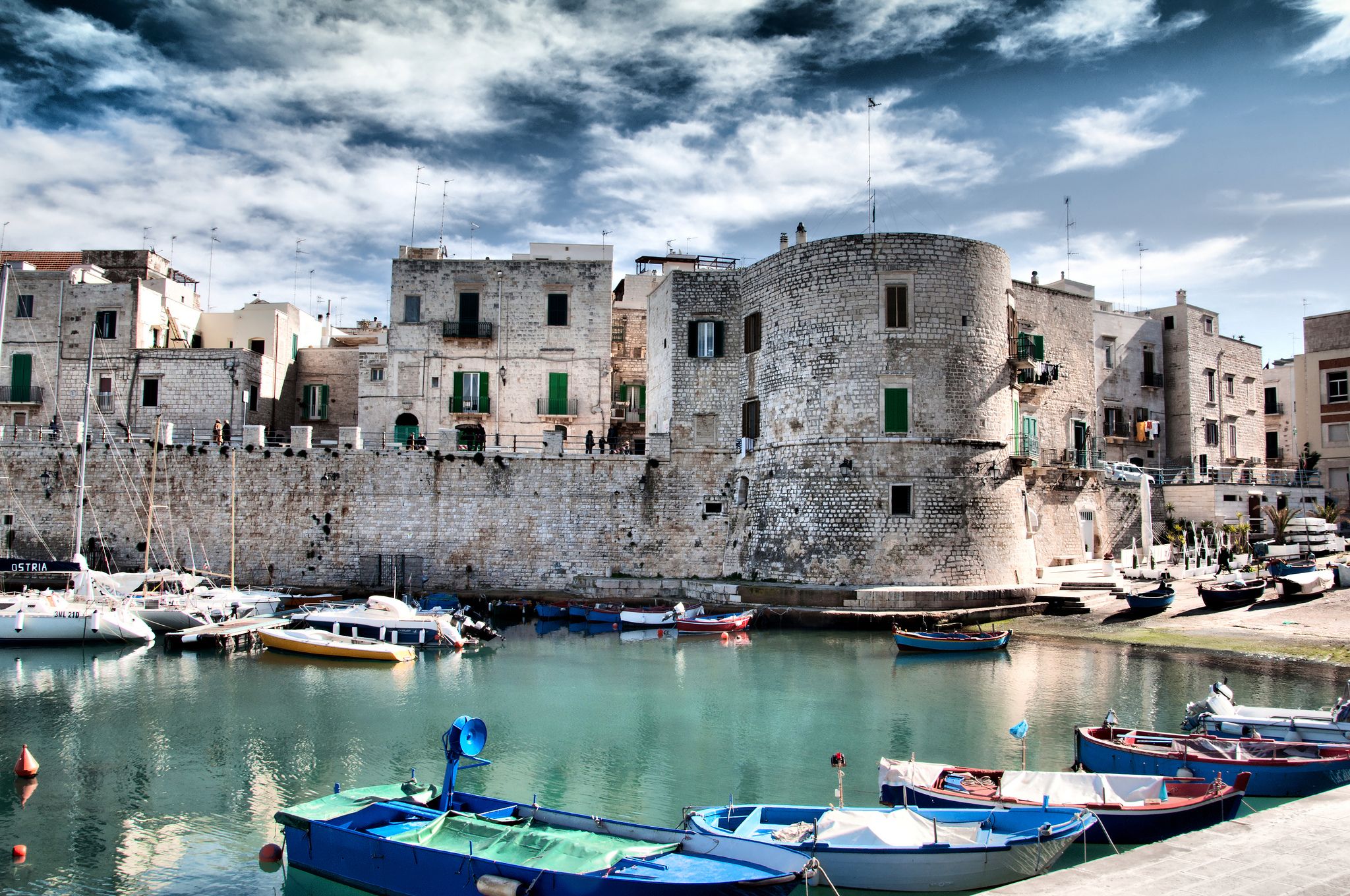 https://mdw-travel-data-us-east-1.s3.amazonaws.com/img/country/Italy/Cathedral-of-Giovinazzo/img_03.jpg