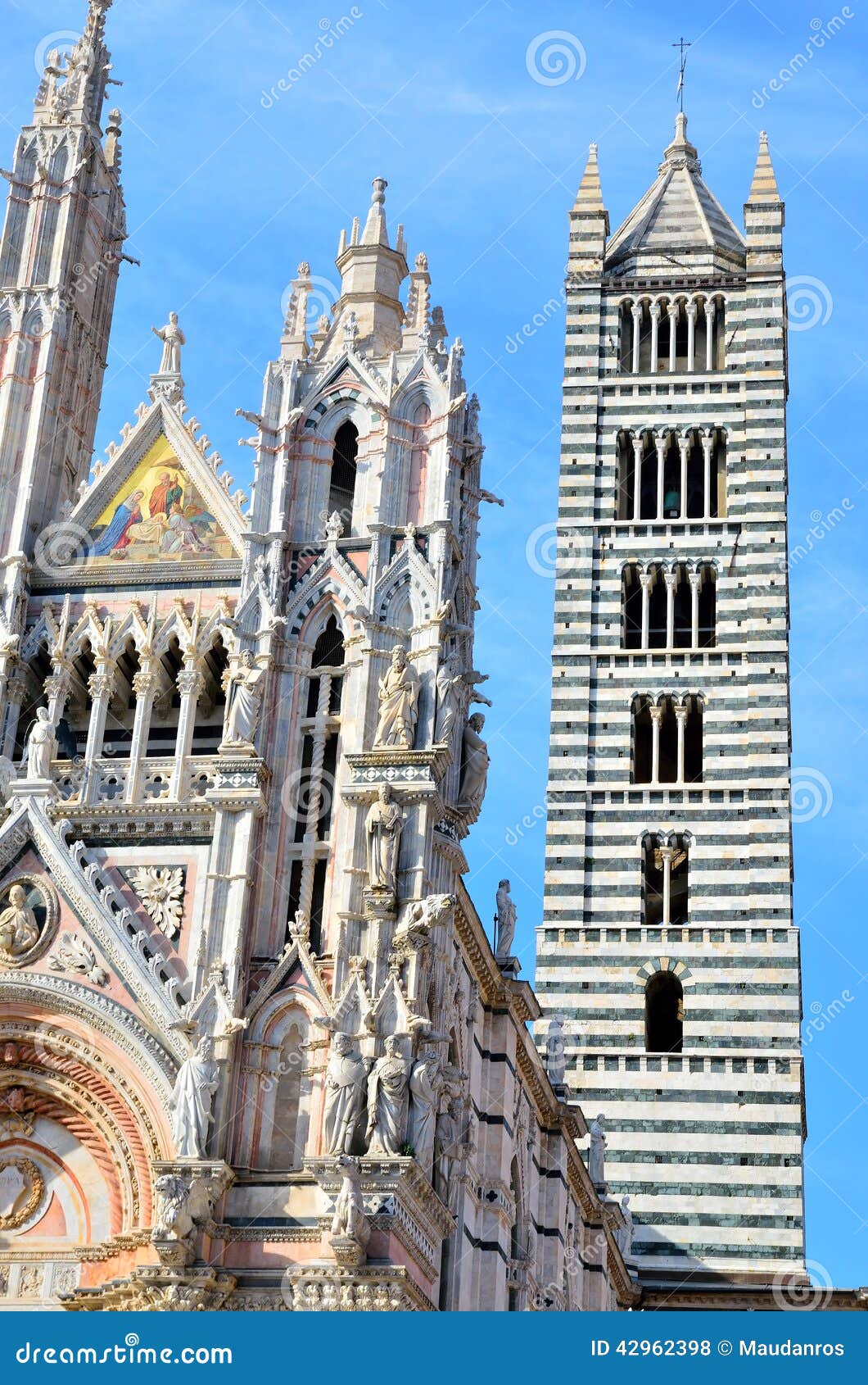https://mdw-travel-data-us-east-1.s3.amazonaws.com/img/country/Italy/Cathedral-of-Santa-Maria-Assunta/img_02.jpg