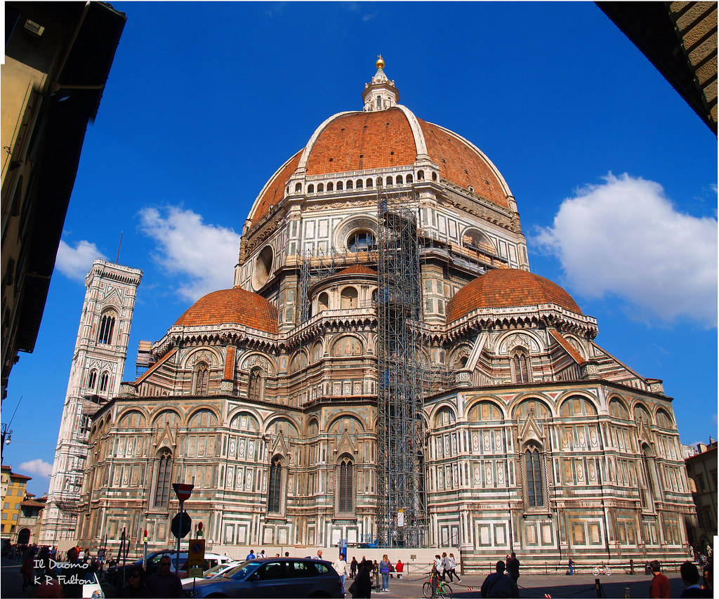 https://mdw-travel-data-us-east-1.s3.amazonaws.com/img/country/Italy/Cattedrale-di-Santa-Maria-del-Fiore/img_01.jpg