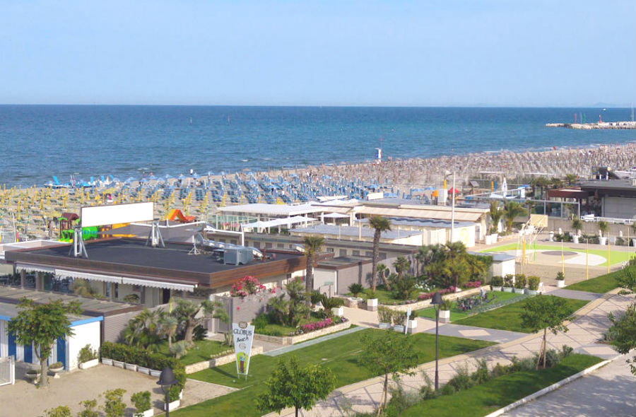 https://mdw-travel-data-us-east-1.s3.amazonaws.com/img/country/Italy/Cervia/img_02.jpg