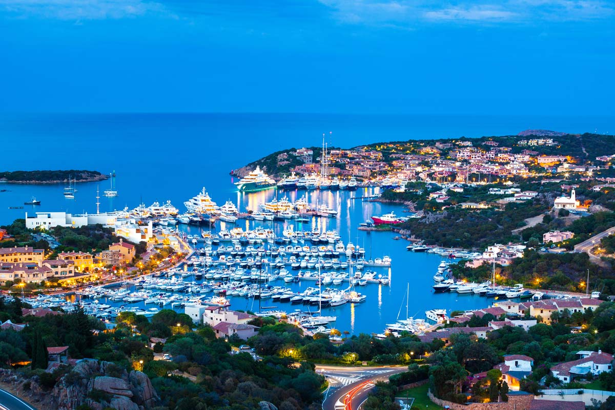 https://mdw-travel-data-us-east-1.s3.amazonaws.com/img/country/Italy/Cervo/img_02.jpg