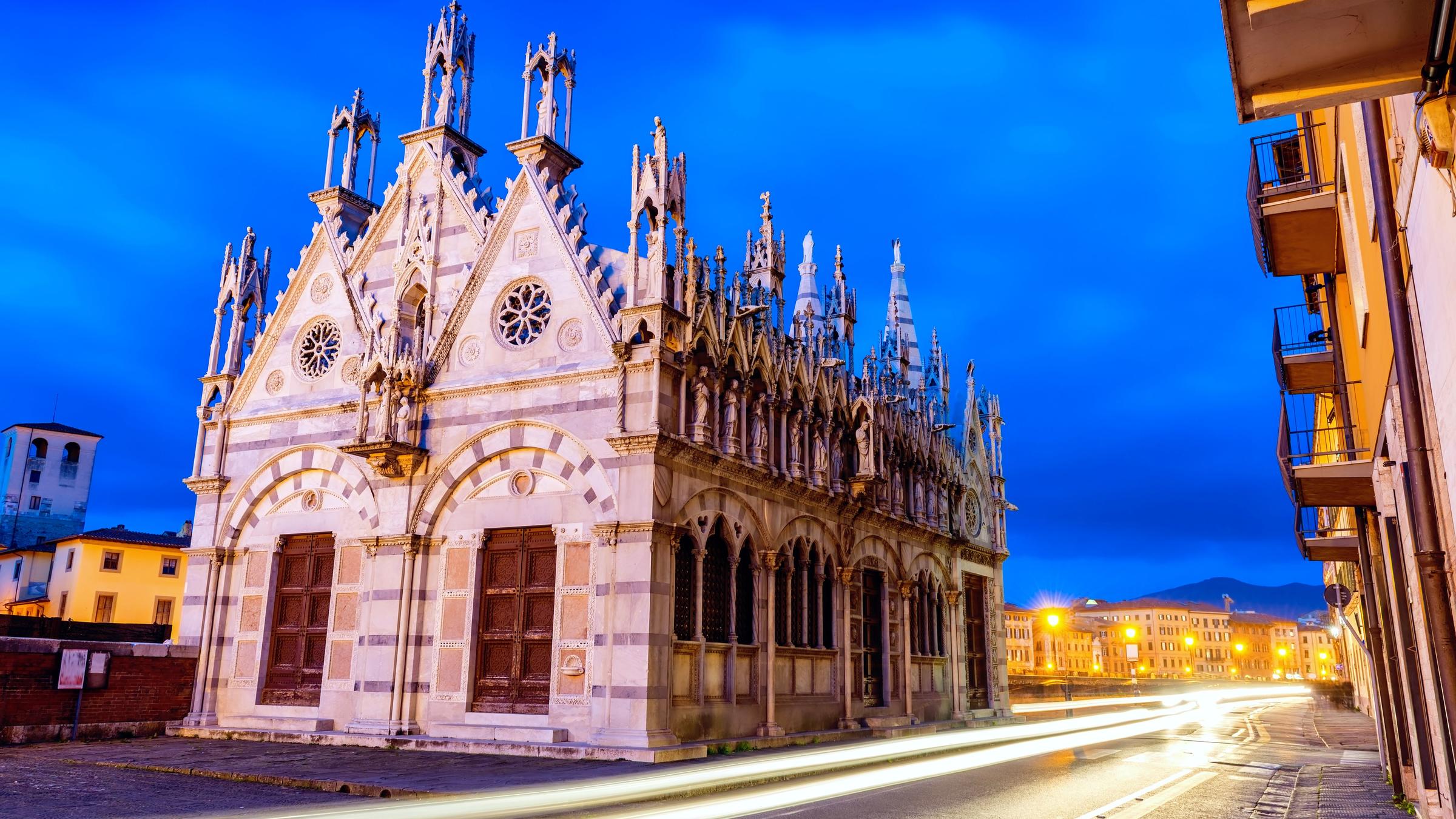 https://mdw-travel-data-us-east-1.s3.amazonaws.com/img/country/Italy/Church-of-Santa-Maria-della-Spina/img_02.jpg