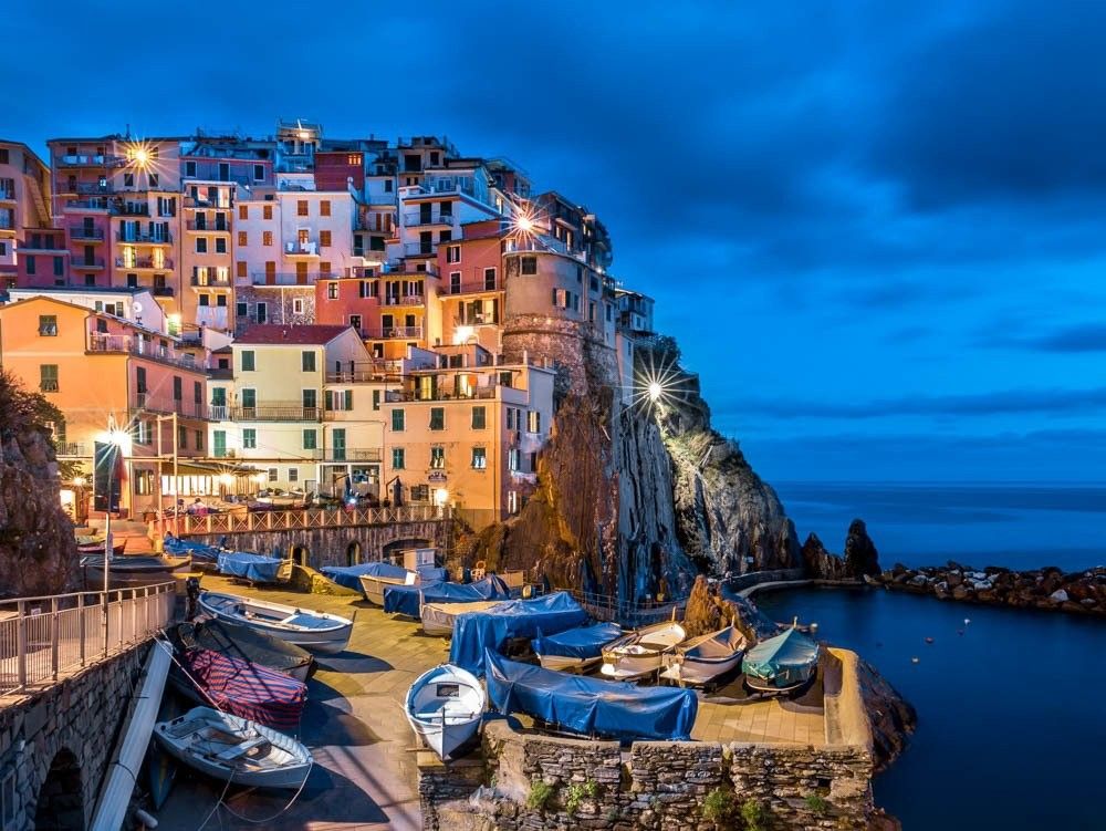 https://mdw-travel-data-us-east-1.s3.amazonaws.com/img/country/Italy/Cinque-Terre/img_01.jpg