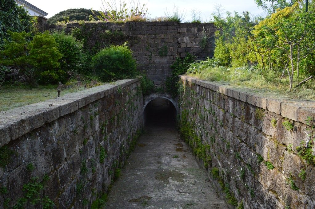https://mdw-travel-data-us-east-1.s3.amazonaws.com/img/country/Italy/Correale-di-Terranova-Museum/img_02.jpg
