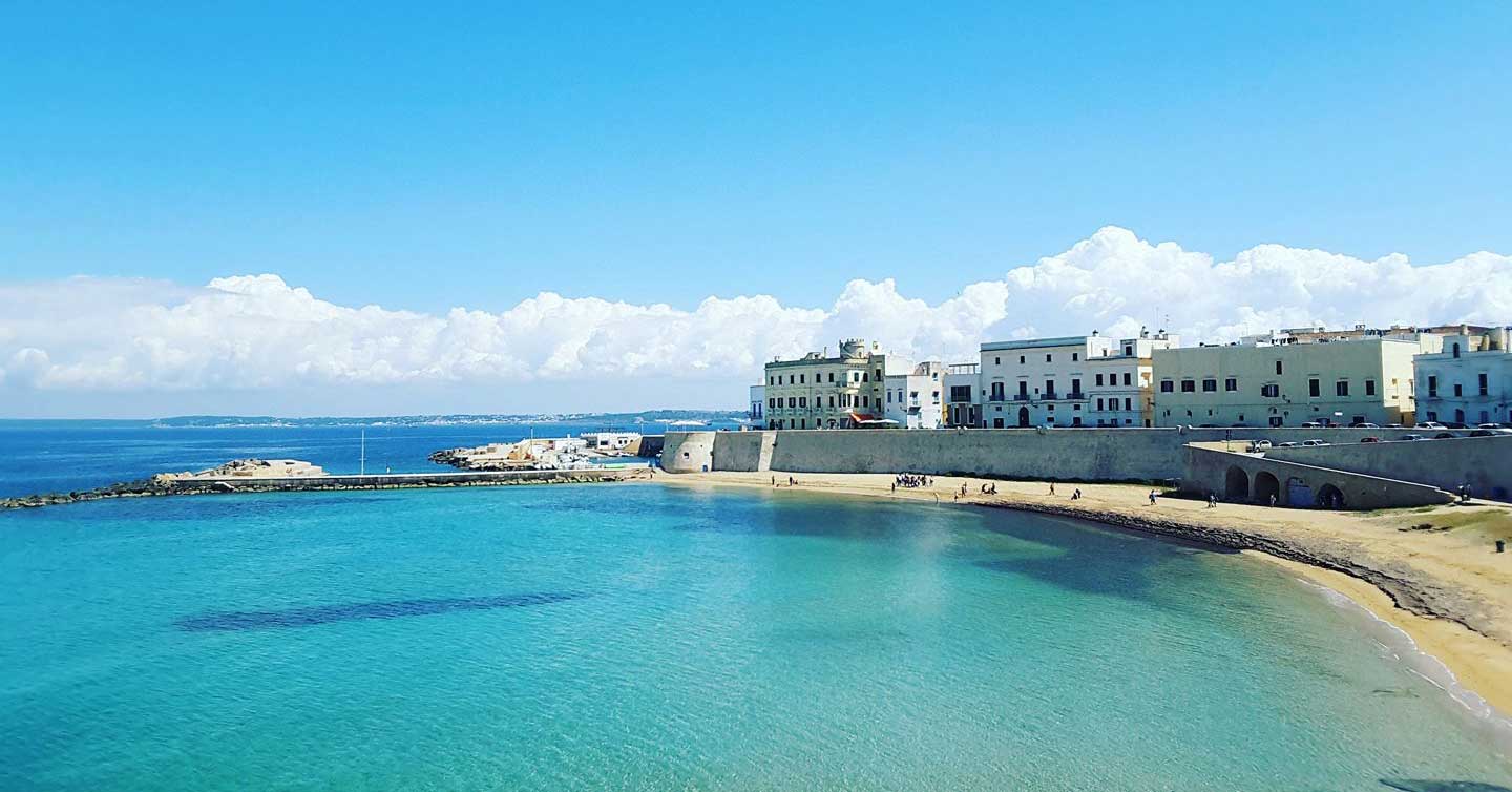 https://mdw-travel-data-us-east-1.s3.amazonaws.com/img/country/Italy/Gallipoli/img_03.jpg