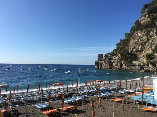 https://mdw-travel-data-us-east-1.s3.amazonaws.com/img/country/Italy/Il-Fornillo/img_02.jpg