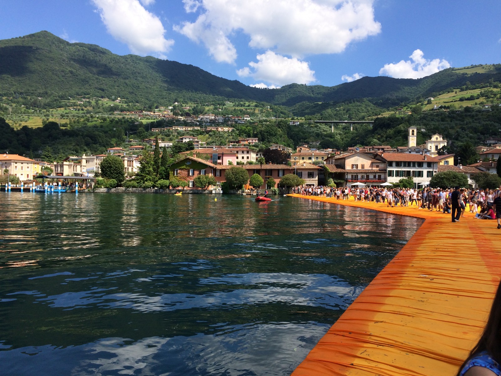 https://mdw-travel-data-us-east-1.s3.amazonaws.com/img/country/Italy/Iseo-Lake/img_01.jpg