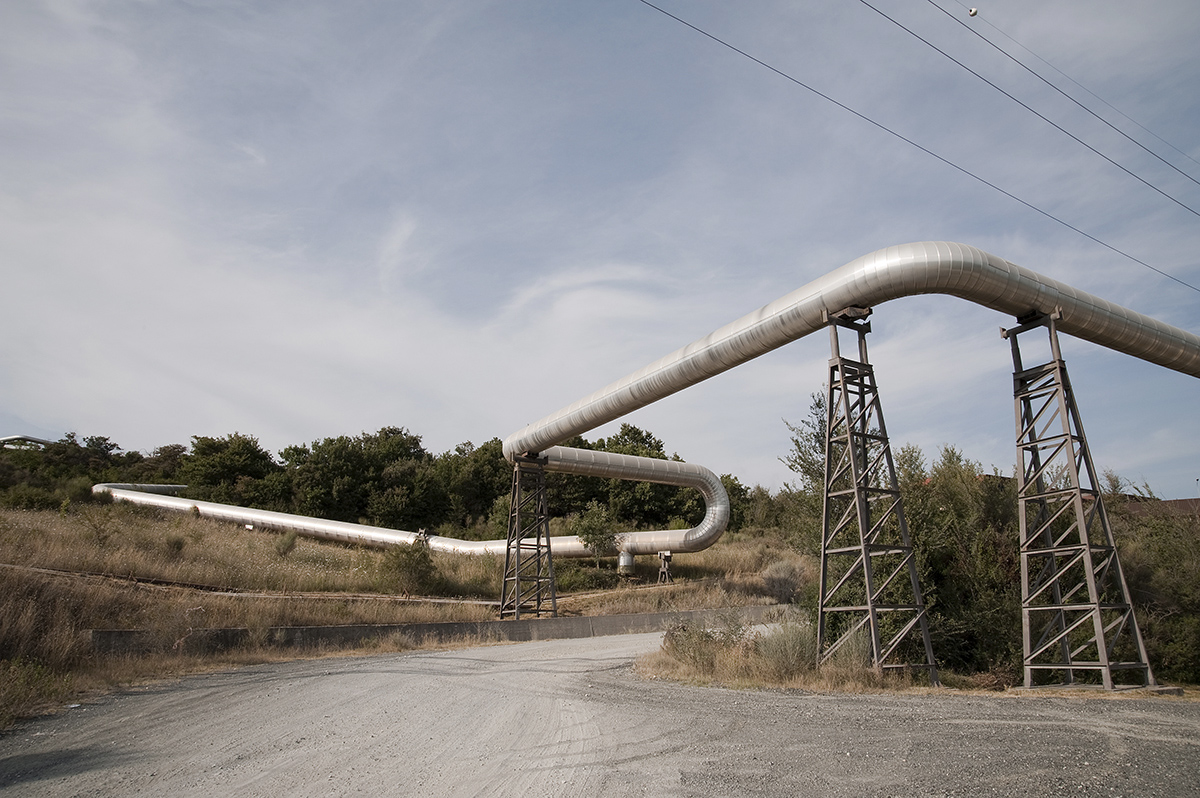 https://mdw-travel-data-us-east-1.s3.amazonaws.com/img/country/Italy/Larderello-Geothermal-Area/img_02.jpg