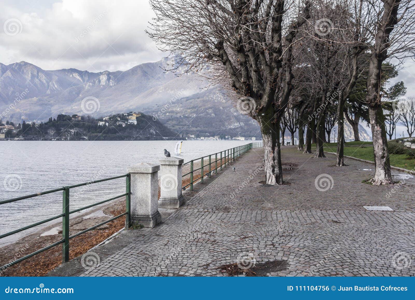 https://mdw-travel-data-us-east-1.s3.amazonaws.com/img/country/Italy/Lecco-Promenade/img_02.jpg