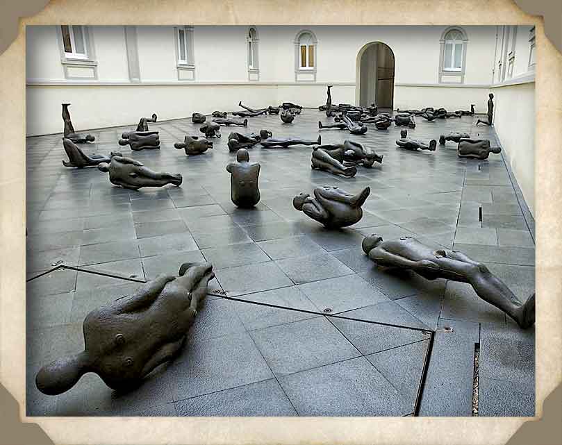 https://mdw-travel-data-us-east-1.s3.amazonaws.com/img/country/Italy/Madre-Museum/img_02.jpg