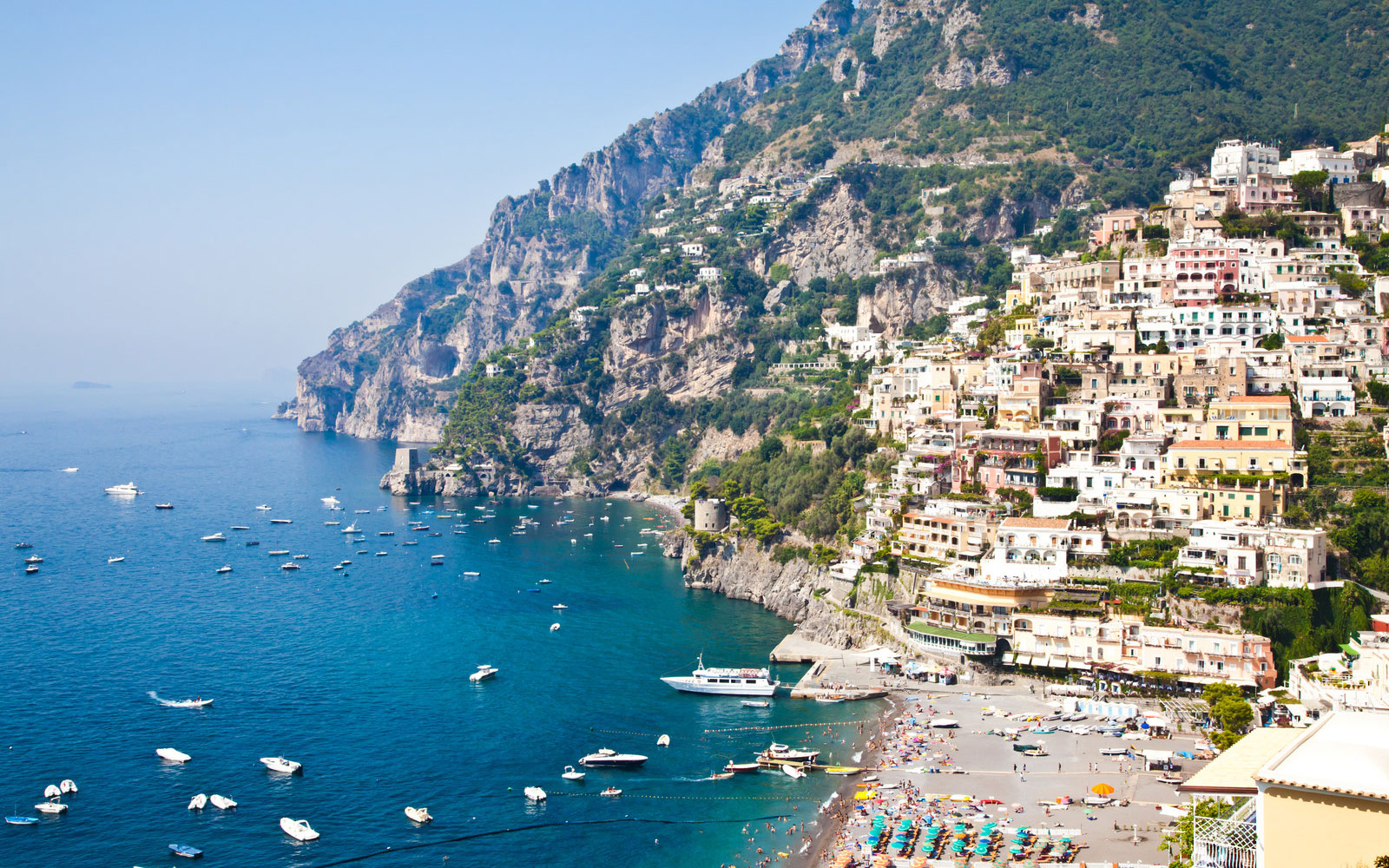 https://mdw-travel-data-us-east-1.s3.amazonaws.com/img/country/Italy/Minori-Beach/img_02.jpg
