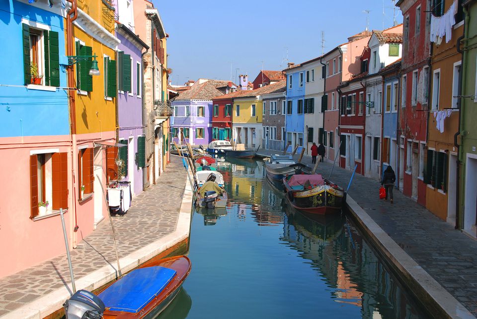https://mdw-travel-data-us-east-1.s3.amazonaws.com/img/country/Italy/Murano/img_03.jpg