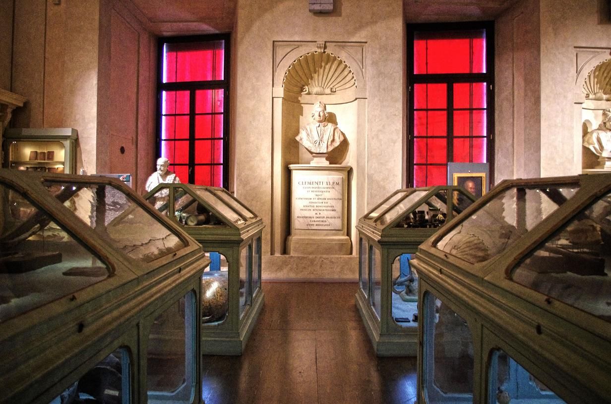 https://mdw-travel-data-us-east-1.s3.amazonaws.com/img/country/Italy/Museo-di-Palazzo-Poggi/img_02.jpg