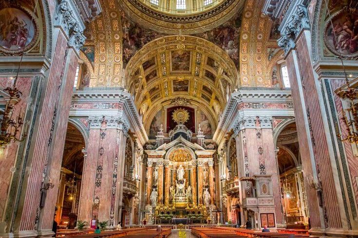 https://mdw-travel-data-us-east-1.s3.amazonaws.com/img/country/Italy/Naples-Cathedral/img_02.jpg