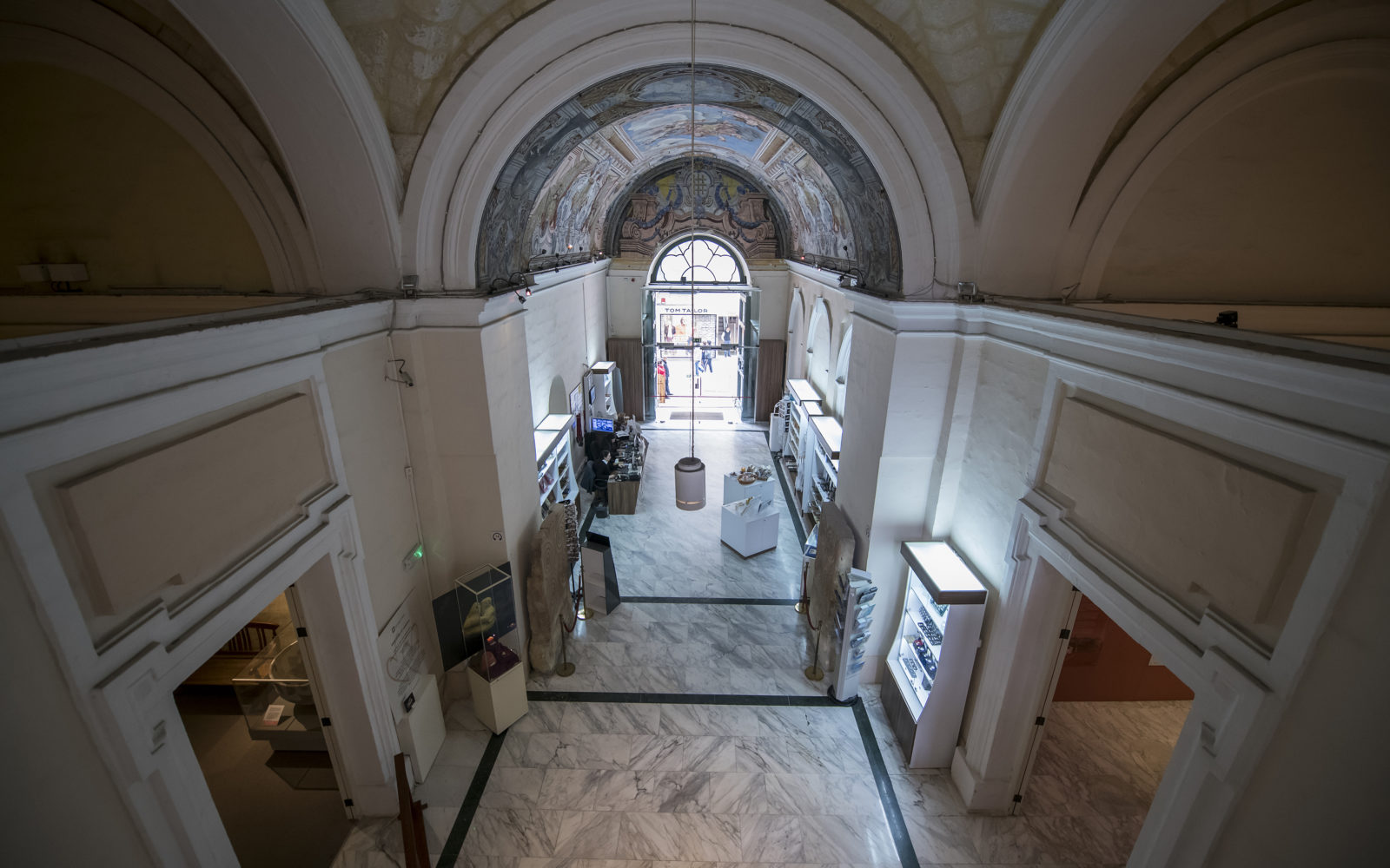 https://mdw-travel-data-us-east-1.s3.amazonaws.com/img/country/Italy/National-Museum-of-Archaeology/img_03.jpg