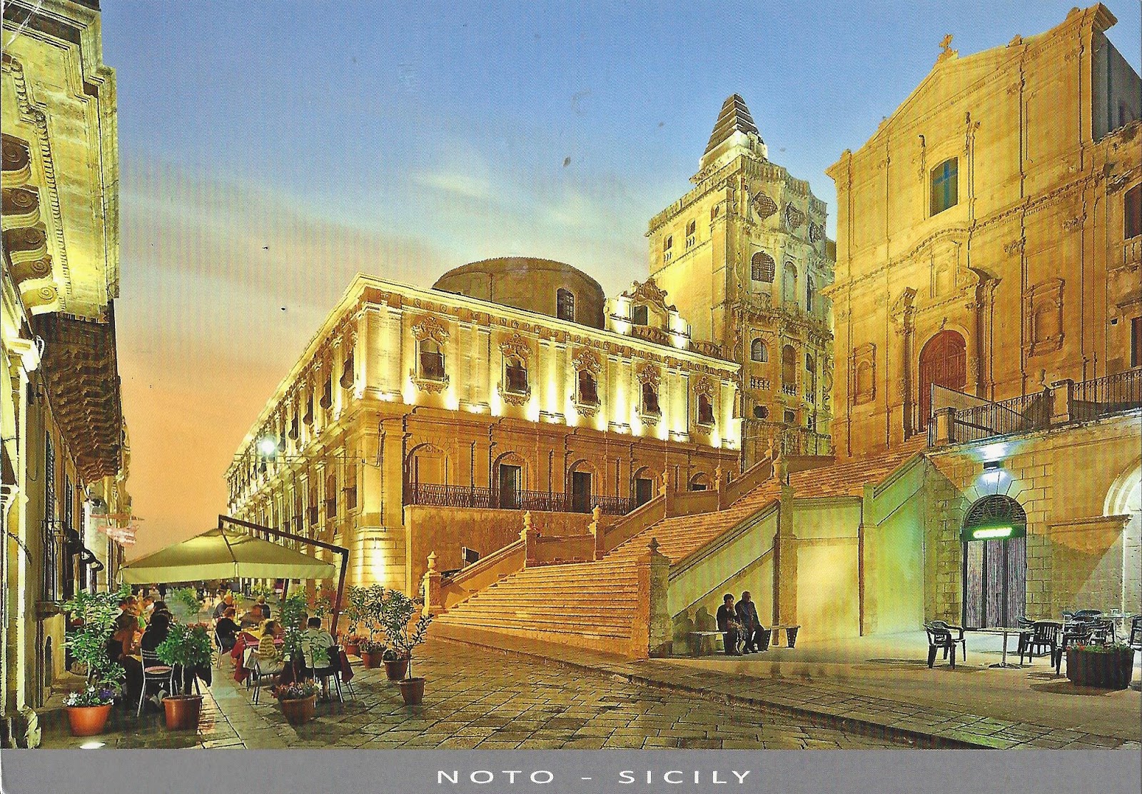 https://mdw-travel-data-us-east-1.s3.amazonaws.com/img/country/Italy/Noto/img_03.jpg