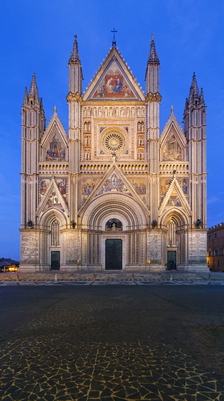 https://mdw-travel-data-us-east-1.s3.amazonaws.com/img/country/Italy/Orvieto/img_02.jpg