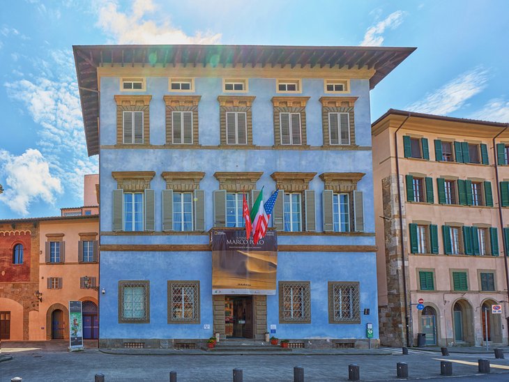https://mdw-travel-data-us-east-1.s3.amazonaws.com/img/country/Italy/Palazzo-Blu/img_03.jpg