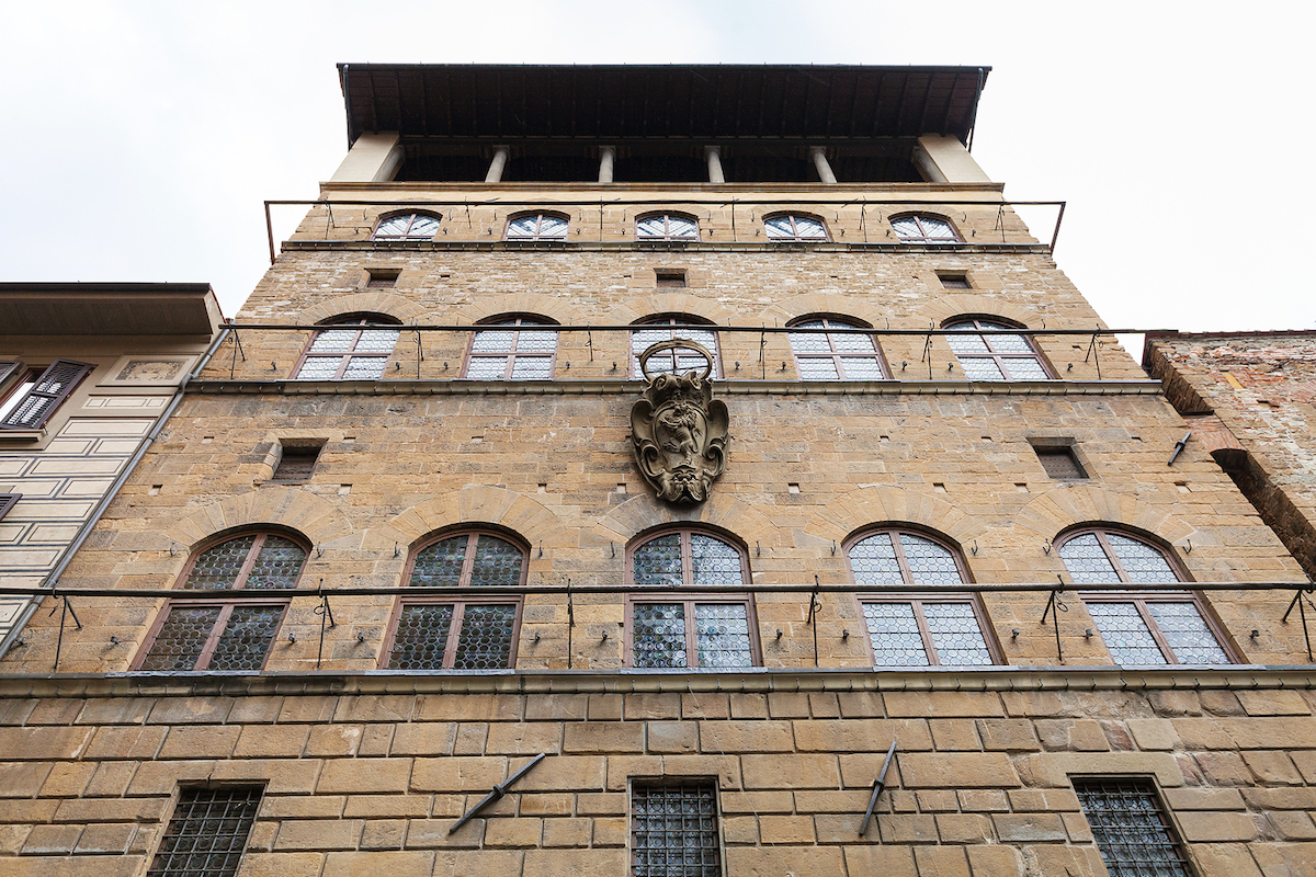 https://mdw-travel-data-us-east-1.s3.amazonaws.com/img/country/Italy/Palazzo-Davanzati/img_02.jpg