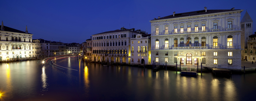 https://mdw-travel-data-us-east-1.s3.amazonaws.com/img/country/Italy/Palazzo-Grassi/img_03.jpg
