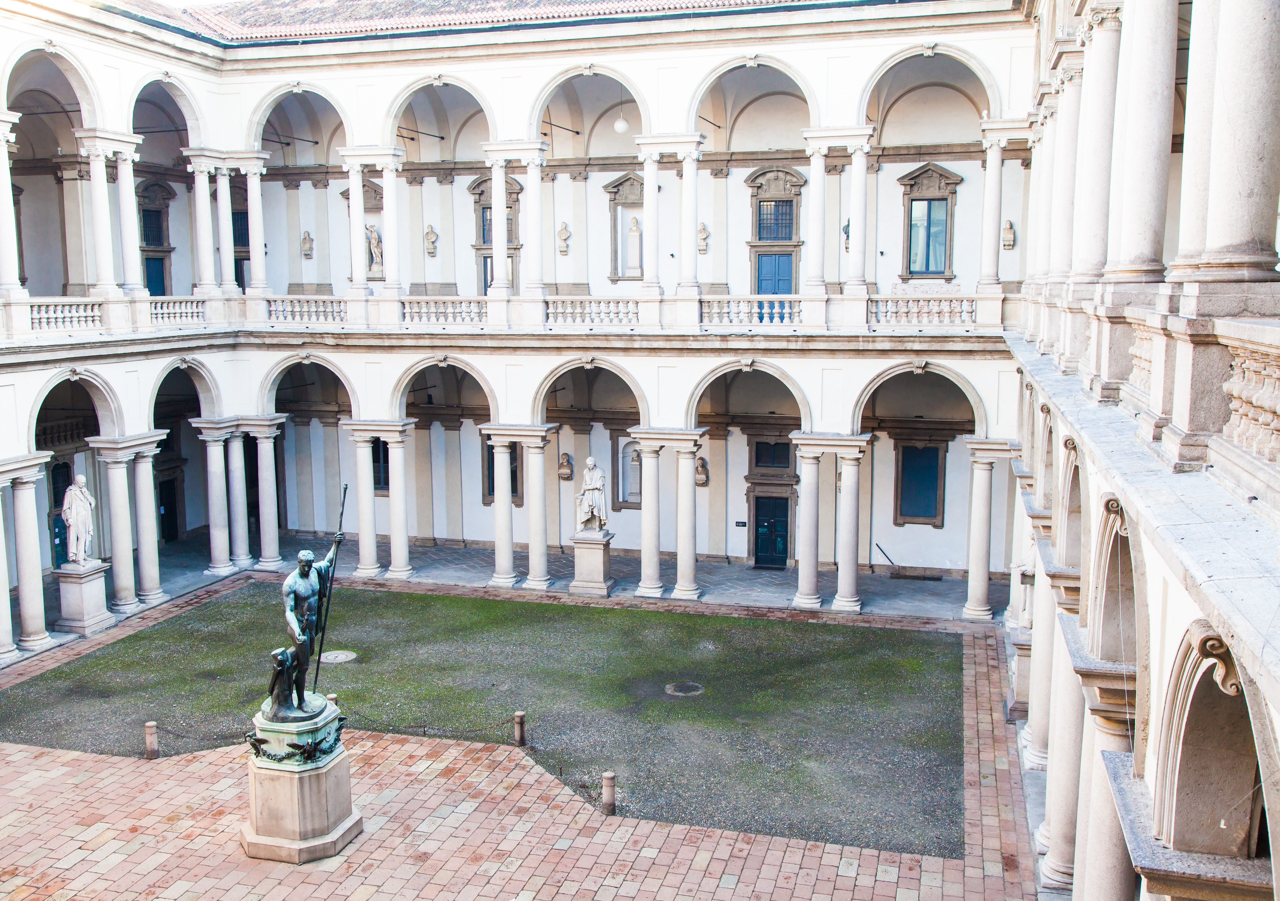 https://mdw-travel-data-us-east-1.s3.amazonaws.com/img/country/Italy/Pinacoteca-Nazionale/img_01.jpg
