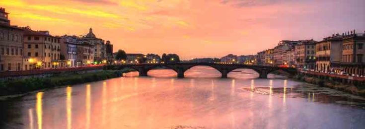 https://mdw-travel-data-us-east-1.s3.amazonaws.com/img/country/Italy/Ponte-Vecchio/img_05.jpg