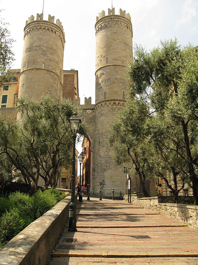 https://mdw-travel-data-us-east-1.s3.amazonaws.com/img/country/Italy/Porta-Soprana/img_03.jpg