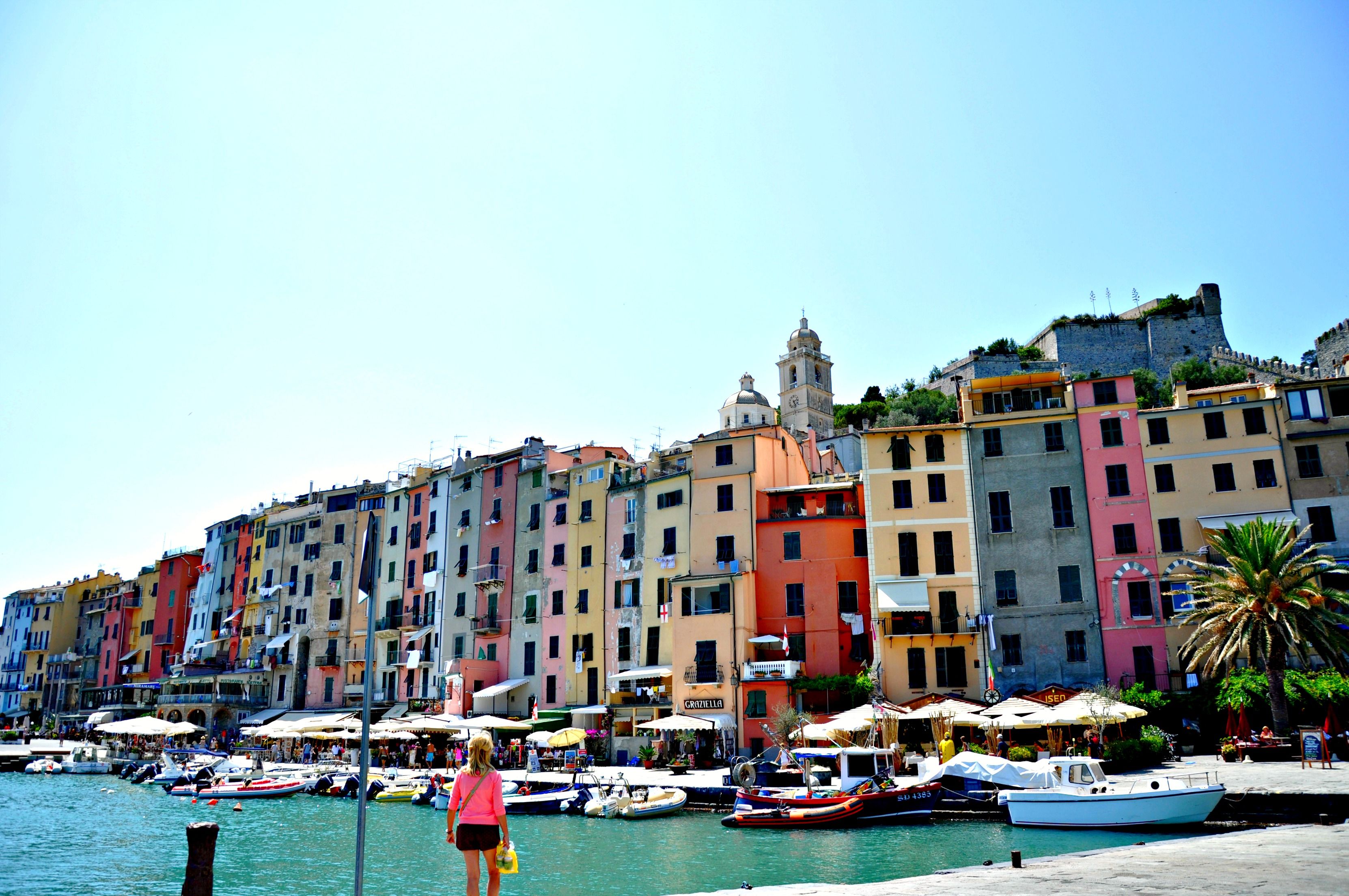 https://mdw-travel-data-us-east-1.s3.amazonaws.com/img/country/Italy/Portovenere/img_01.jpg