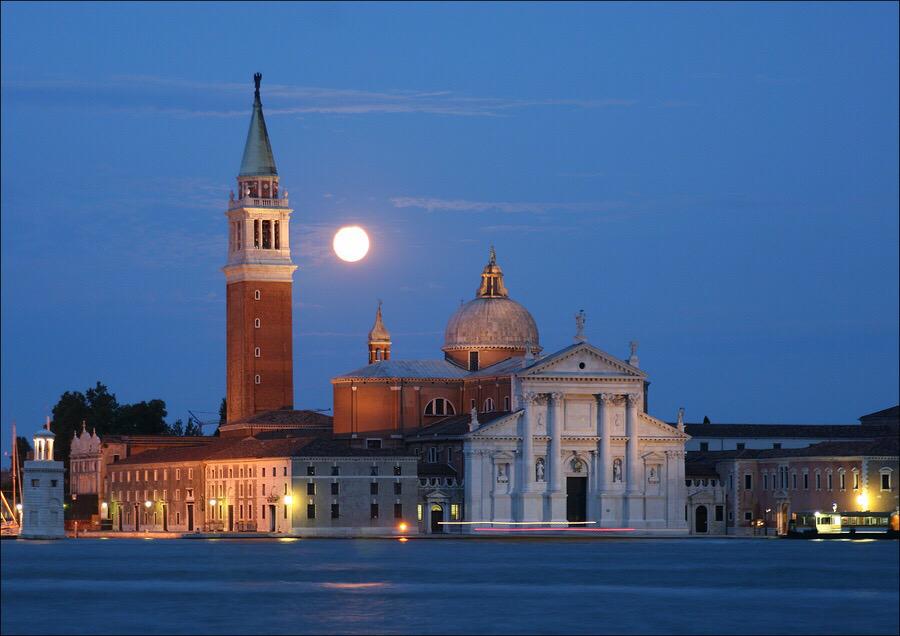 https://mdw-travel-data-us-east-1.s3.amazonaws.com/img/country/Italy/San-Giorgio-Maggiore/img_02.jpg