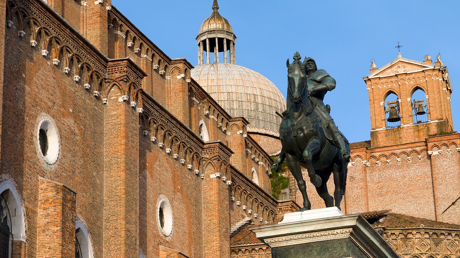 https://mdw-travel-data-us-east-1.s3.amazonaws.com/img/country/Italy/Santa-Maria-dei-Miracoli/img_04.jpg
