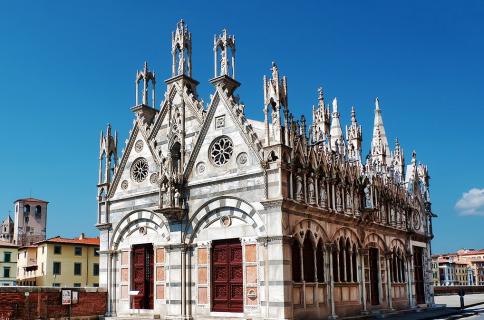 https://mdw-travel-data-us-east-1.s3.amazonaws.com/img/country/Italy/Santa-Maria-della-Spina/img_02.jpg