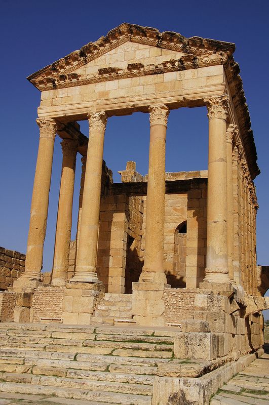 https://mdw-travel-data-us-east-1.s3.amazonaws.com/img/country/Italy/Temple-of-Minerva/img_02.jpg