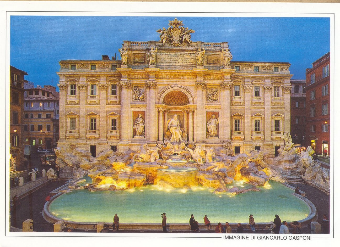 https://mdw-travel-data-us-east-1.s3.amazonaws.com/img/country/Italy/Trevi-Fountain/img_05.jpg