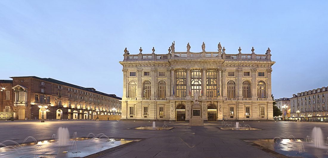https://mdw-travel-data-us-east-1.s3.amazonaws.com/img/country/Italy/Turin-Cathedral/img_04.jpg